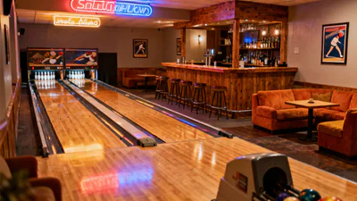 Strike Bowling - Photo